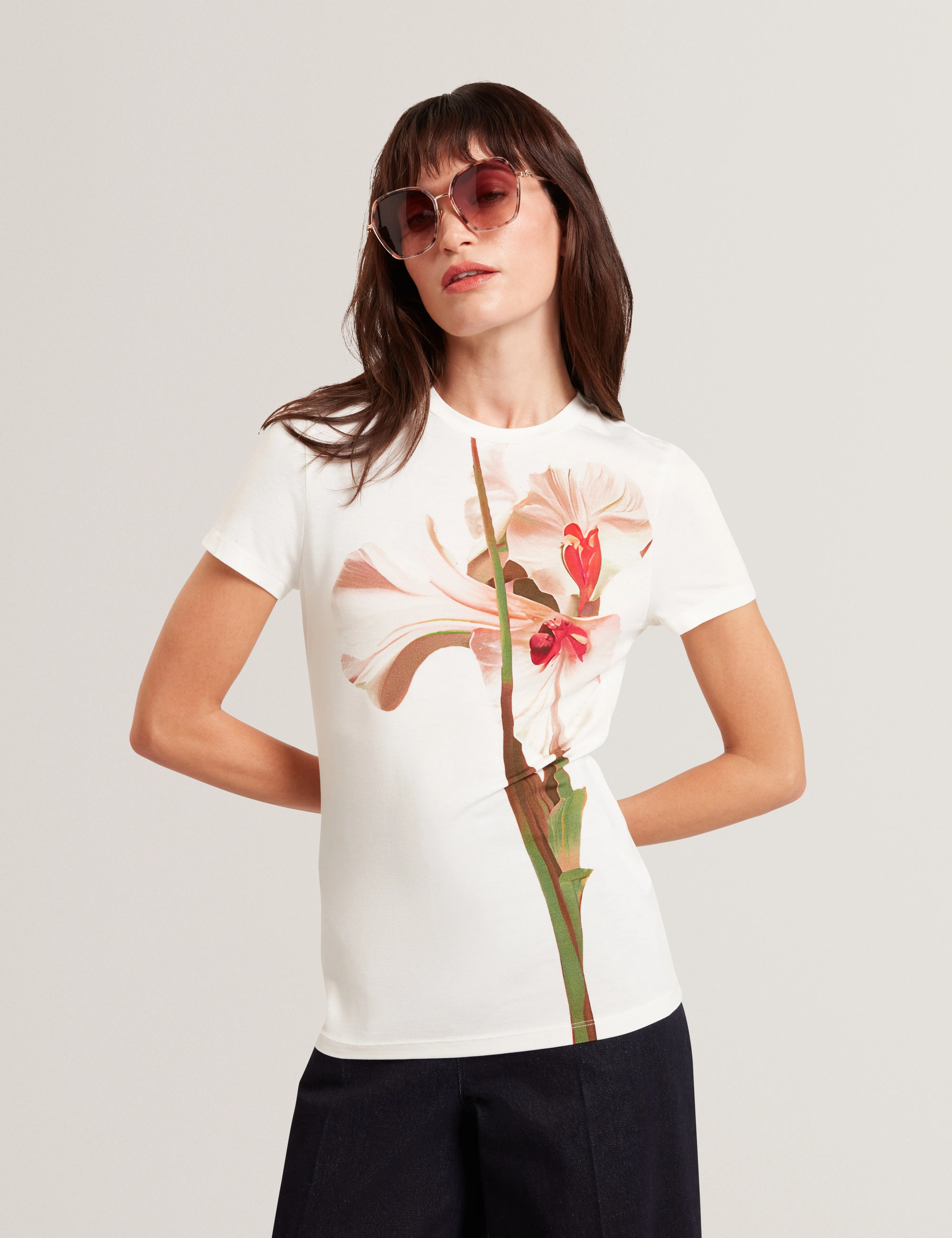 Meeliee Printed Fitted Tee Nude-Pink